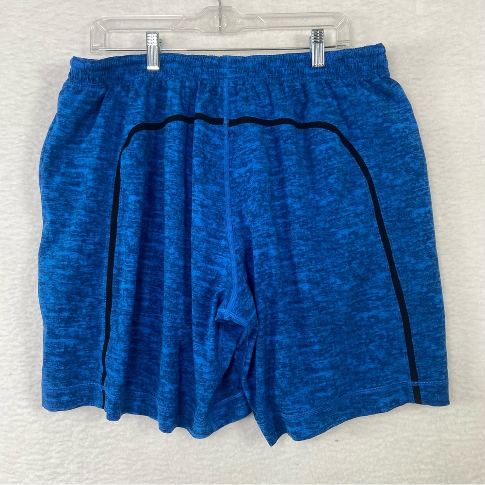 Mens Lululemon blue workout gym running shorts. Size XL - Picture 5 of 8